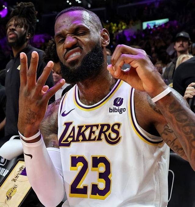 AYX-詹姆斯在尤文图斯比赛中夺冠,持续失利引发热议!比赛高潮迭起的简单介绍