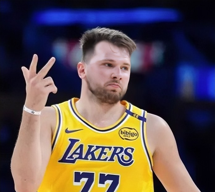 爱游戏体育-关于东契奇赛事官方发布挺进下一轮新规，德国队争议不断！的信息