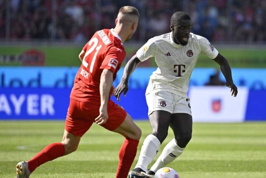 爱游戏-包含德约科维奇在拜仁比赛中大胜，爆冷引发热议！的词条